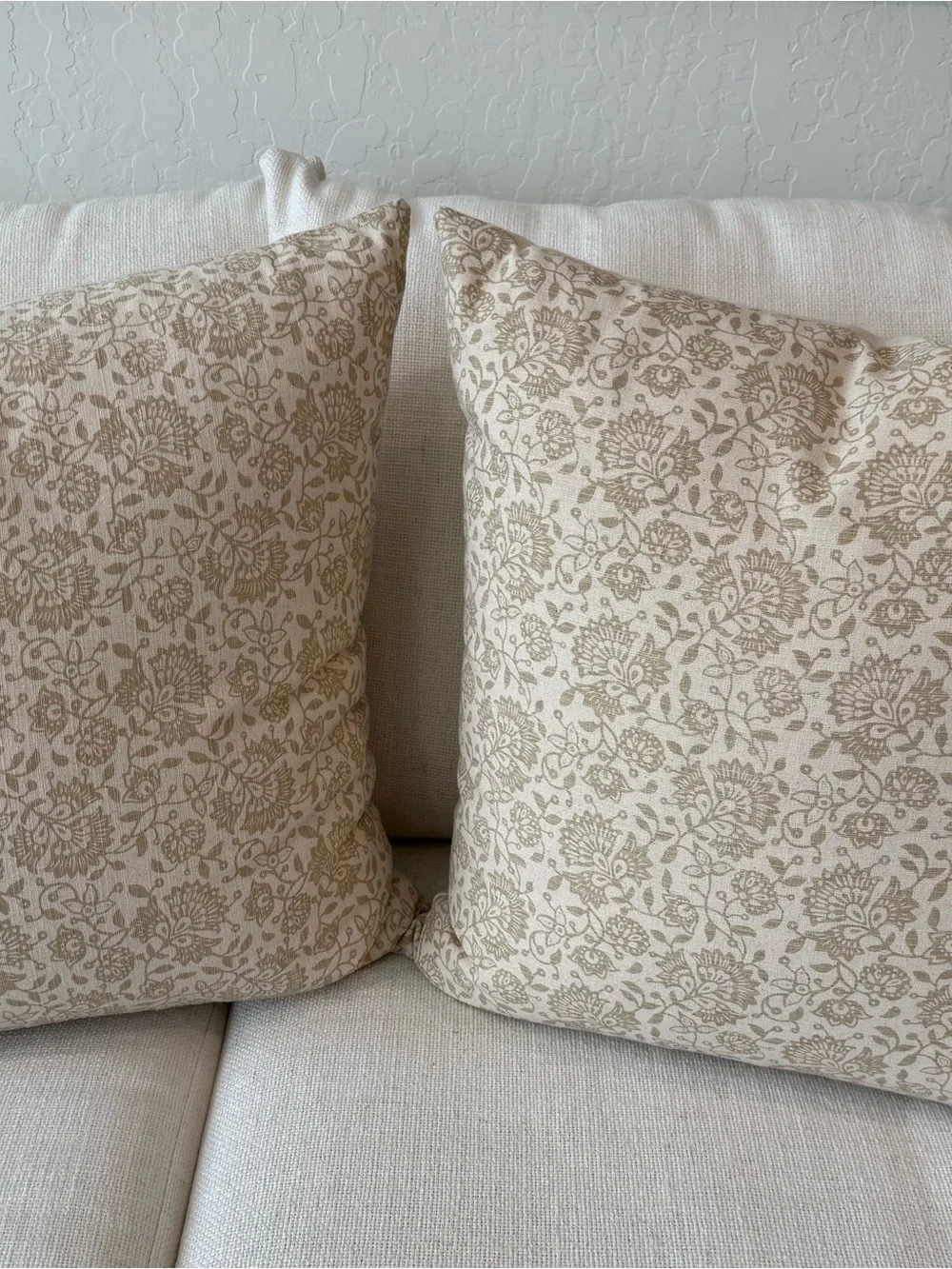 22 x 22 Set of 2 Tan and Cream Floral Block Print Pillow